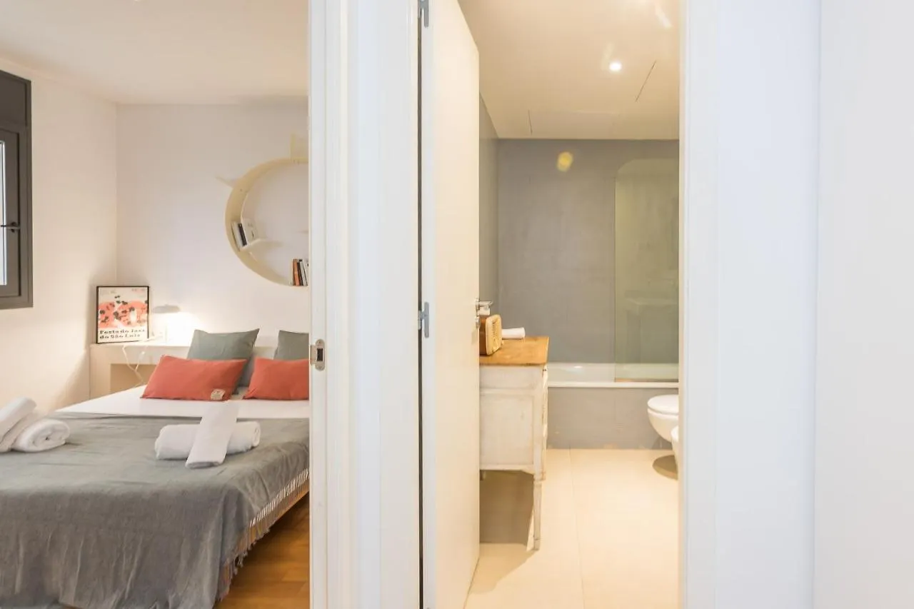 My Space Barcelona Charming Apartment In The Heart Of Gracia 0*,